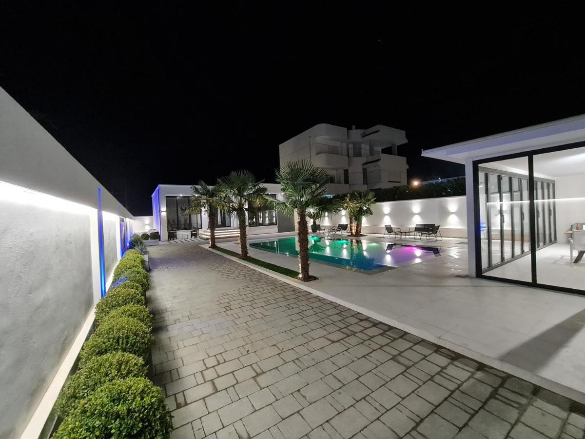 Lt Luxury Villa Rrushkull  Zewnętrze zdjęcie