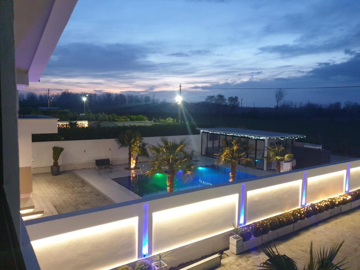 Lt Luxury Villa Rrushkull  Zewnętrze zdjęcie